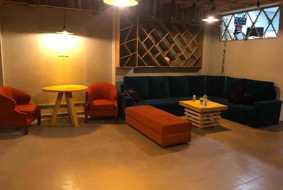 Hot - House Of Travellers Taj View Hostel อัครา ภายนอก รูปภาพ