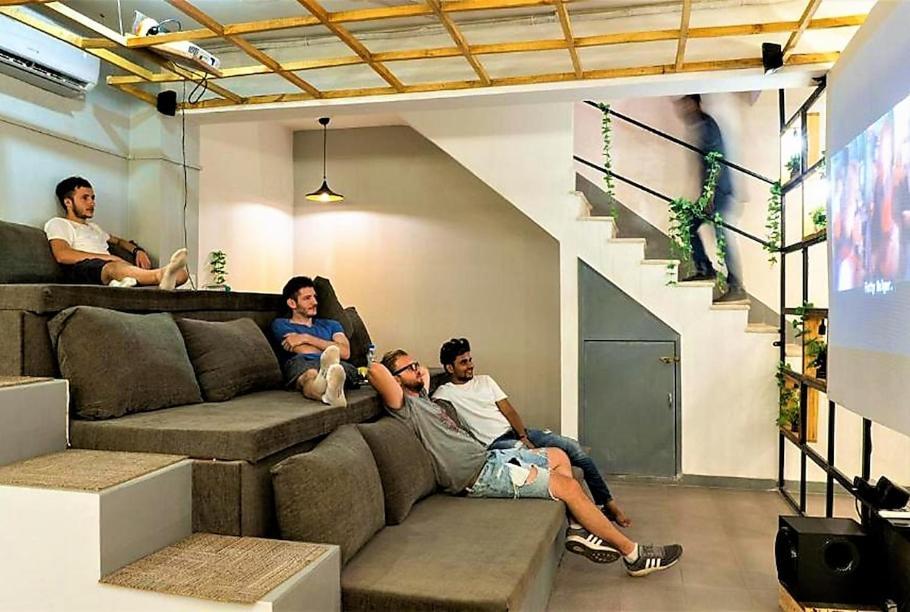 Hot - House Of Travellers Taj View Hostel อัครา ภายนอก รูปภาพ