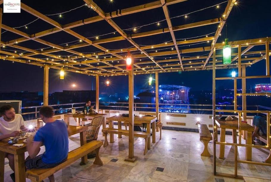 Hot - House Of Travellers Taj View Hostel อัครา ภายนอก รูปภาพ