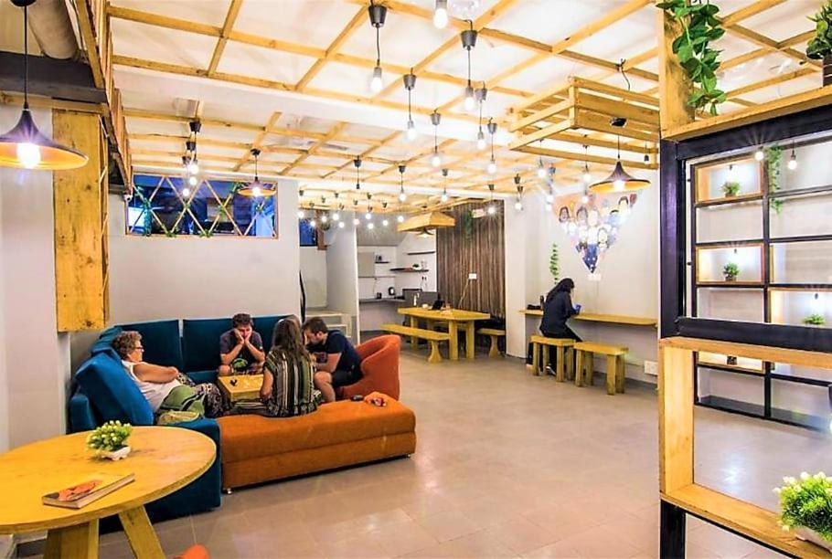 Hot - House Of Travellers Taj View Hostel อัครา ภายนอก รูปภาพ