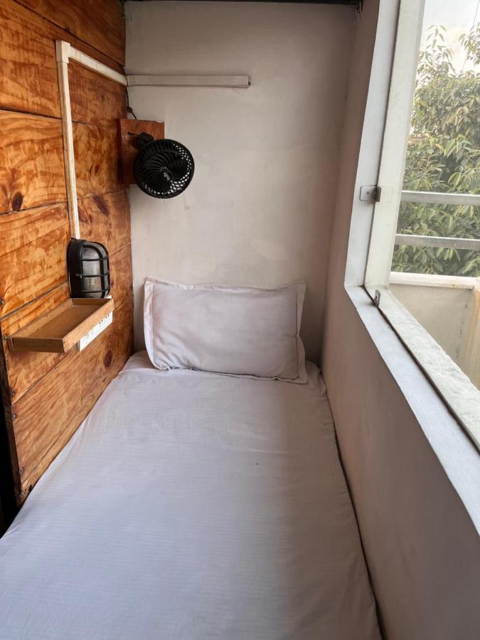 Hot - House Of Travellers Taj View Hostel อัครา ภายนอก รูปภาพ
